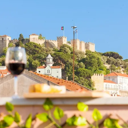 Charming 2 Bedroom In Centre Lisboa