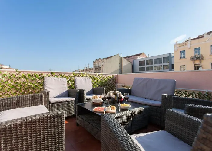 Charming 2 Bedroom In Centre * Lisboa