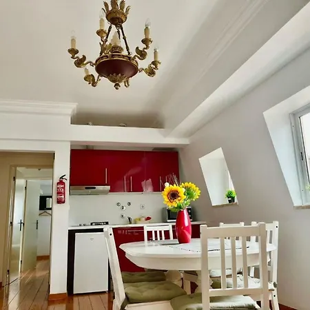 Charming 2 Bedroom In Centre * Lisboa
